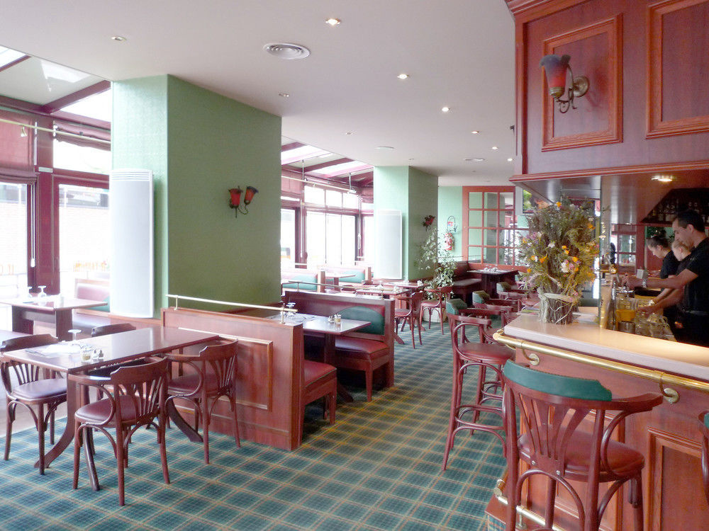 Hotel & Restaurant Le Cardinal Poix-de-Picardie Exteriér fotografie